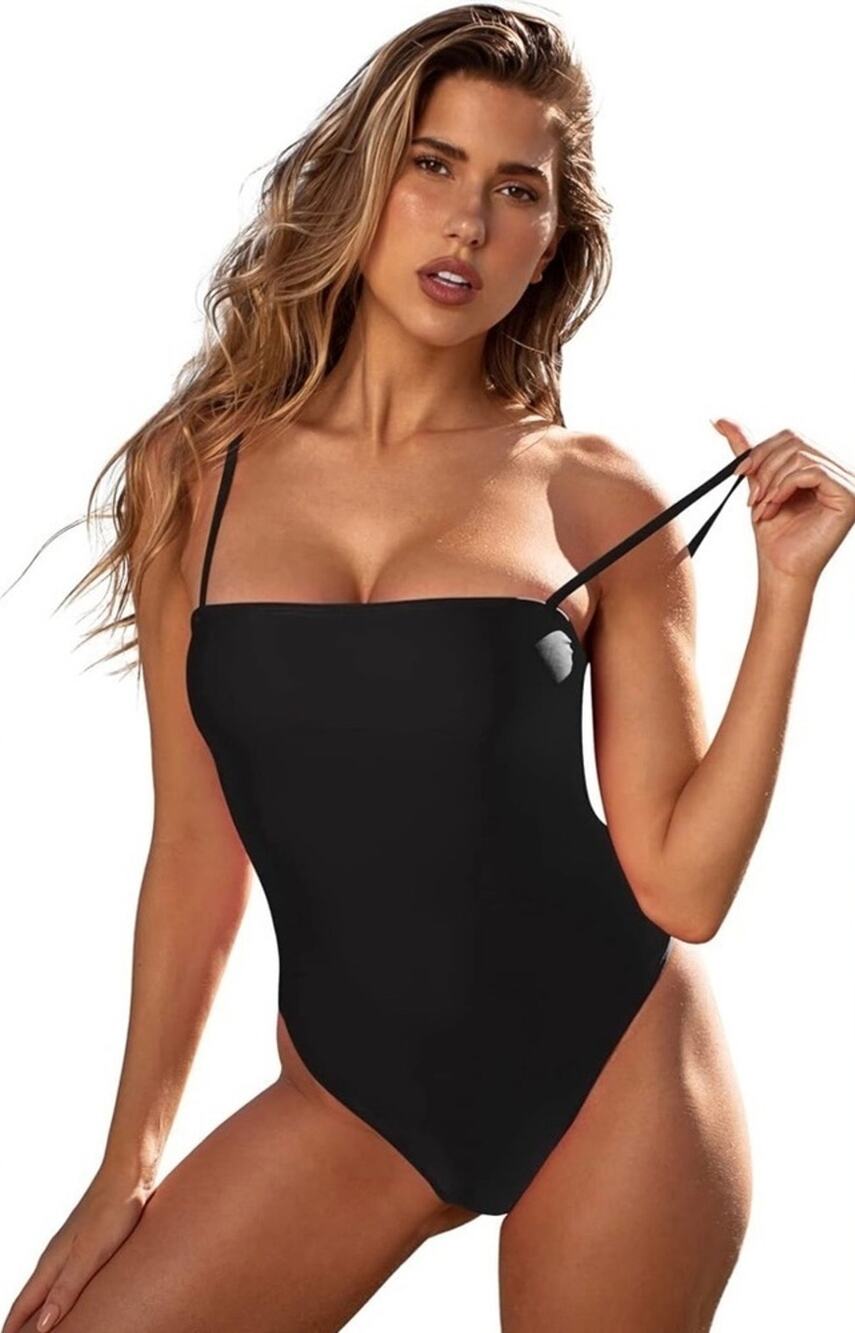 RELLECIGA One piece swimsuit Sz Small